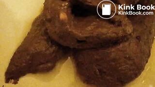 Scat - TurdCloseupPan
