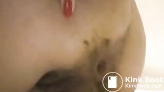 Female Scat With Nice Fart