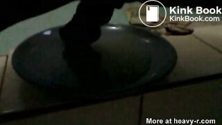 Black girl takes a dump on a plate