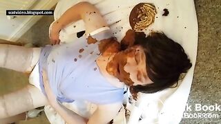 Amateur Slut Gets Shit In Her Face