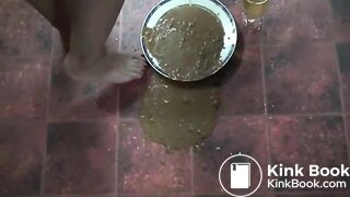 bbw diarrhea dream