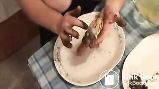 Carole - Hotdog? No, Shitdog!