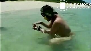 COM - Go Ahead She Isn_t Looking_ _ Exotic lesbian scat in sea