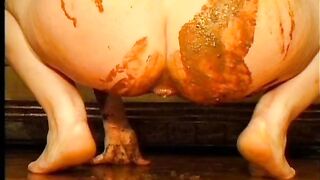 Scat Smearing Threesome