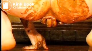 Scat Smearing Threesome