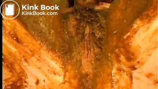Scat Smearing Threesome