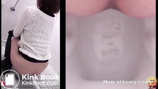 Petite Babe Shits Big Turd