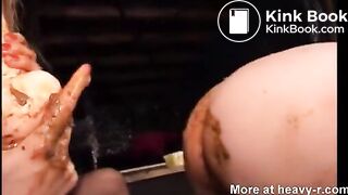 Dude Scats During Anal Fisting