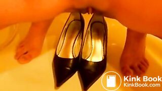 Shoe Heels Scat piss pee 3
