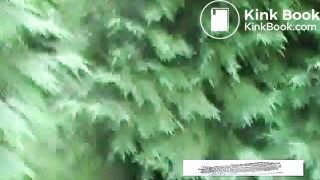 pooping outdoor