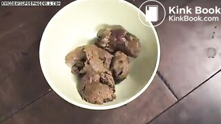 girl pooping