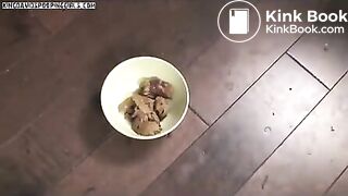 girl pooping