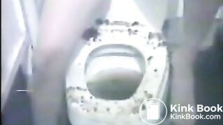 Toilet deasaster - Fully drunken slut