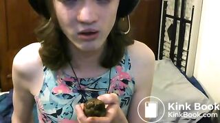 nervous trans teen having lots of fun with scat