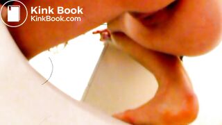 Helga shitting again