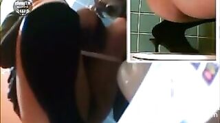 Jap Girls Pooping