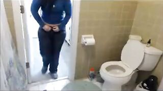 Chubby Brunette Toilet Shit