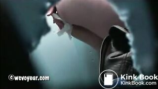 voyeur shitting