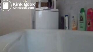 Anissa-Yara sucks a big piece of shit