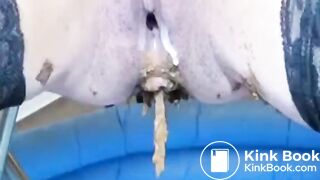 Extreme Messy Shit