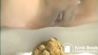 bath shitting