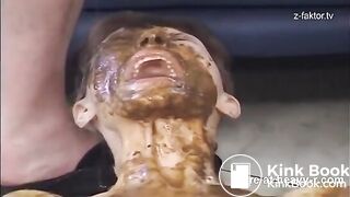 Scat Lady In Threesome