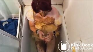 PolythenePam - Just Plain Weird