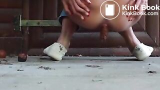 beim Nachbar vor der Tür geschissen