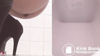 Big Dump In High Heels