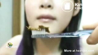 Japanese tooth brushing