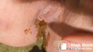 Sexy Closeup piss and shit