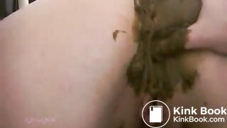 Amateur - Scat Blonde Babe