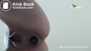 MILF Dropping Turd Bombs