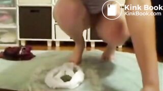 Sexy Teen Shits Her Undies