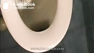 Mega viel Scheisse im Klo