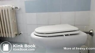 Extreme Messy Scat Play