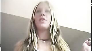 Taylor poops