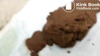 Amateur Babe Pooping #7