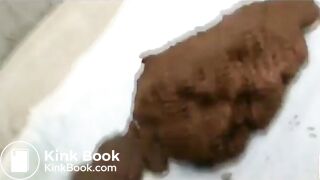 Amateur Babe Pooping #7