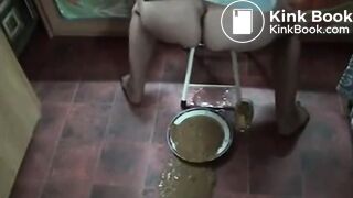 Brazilian Chubby House Wife Shitting