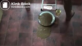 Brazilian Chubby House Wife Shitting