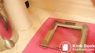 Petesue and her poop contest