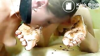 Foot Worship And Scat Lesbians Play