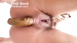 Amateur Babe Pooping #56