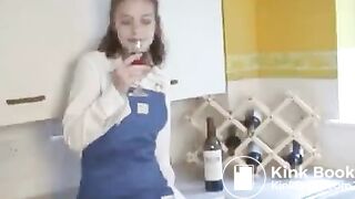 Scat - Ness & Lucy - Lucy shitting enema with whinempg