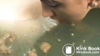 brown_bath