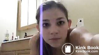 dumb slut doesnt like shit lol