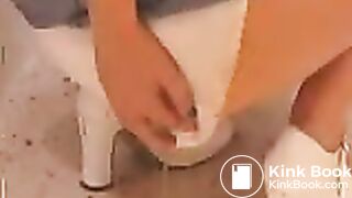 panty_poop