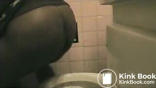 431736475