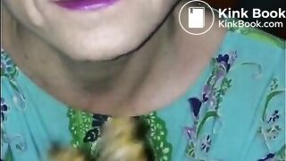 Nasty toilet girl - Dirty Scat Friends